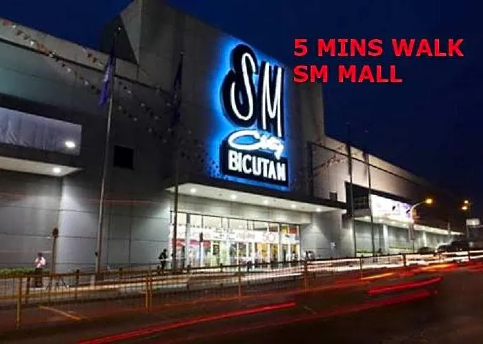 Azure Urban A4 Near Airport Mall With Wavepool 3* 마닐라